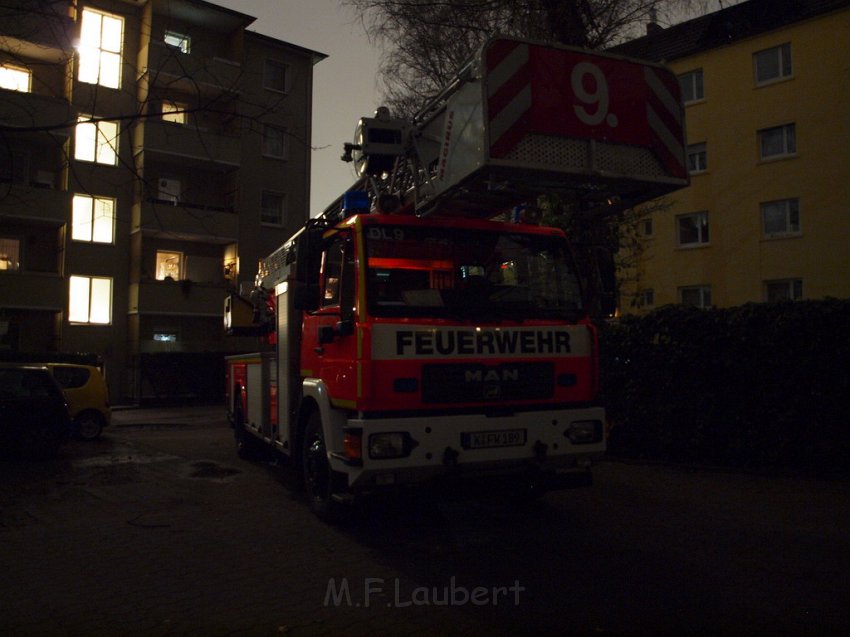 Feuer Dachstuhl Koeln Muelheim Noellstr P124.JPG